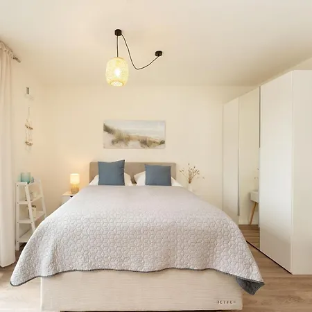 Pier 67 Ostseeglueck Neustadt Roge