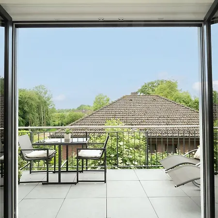 Pier 67 Ostseeglueck Neustadt * Roge