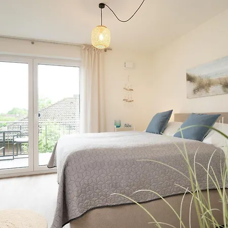 Pier 67 Ostseeglueck Neustadt *